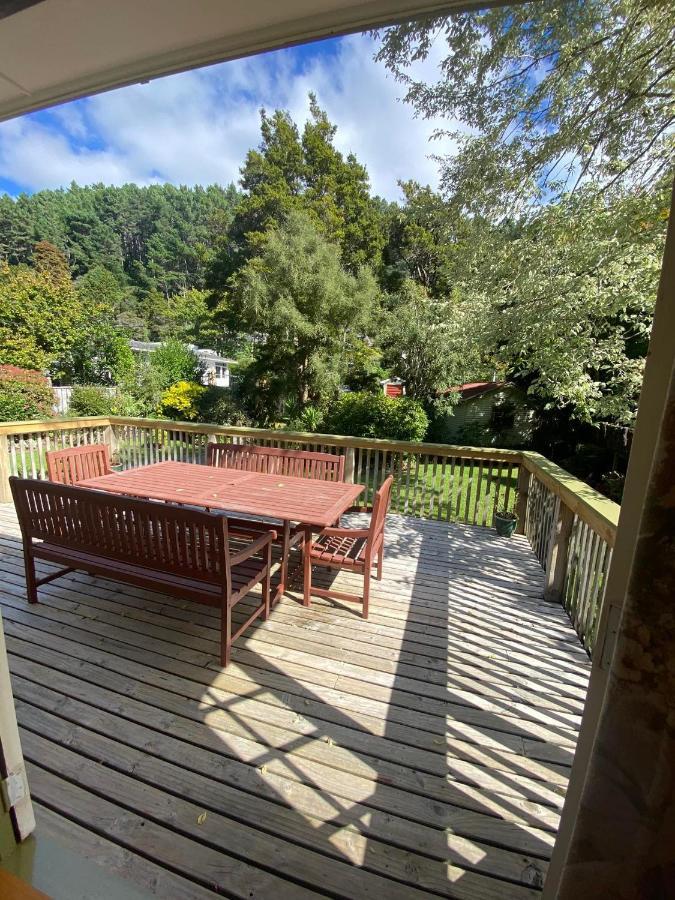 Twin Totara Cottage Аппер-Хатт Экстерьер фото